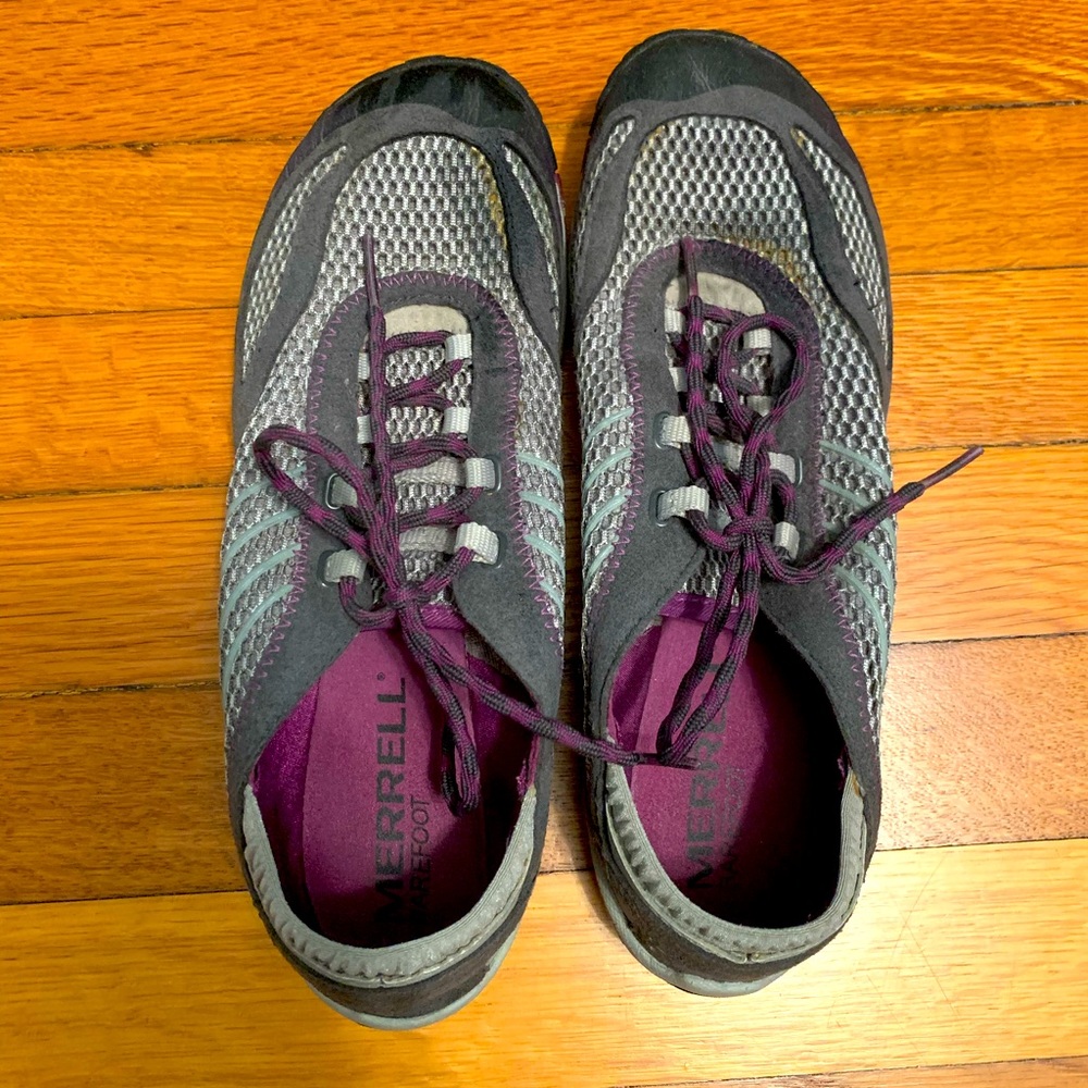 Merrell “Barefoot” sneakers. Size 9. Worn twice.